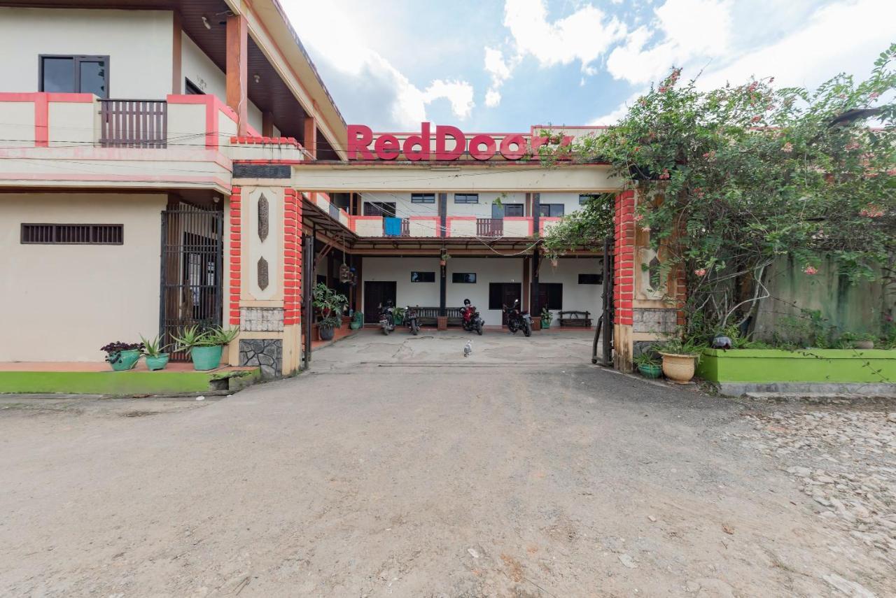 Reddoorz Near Samarinda Square Hotel Екстериор снимка